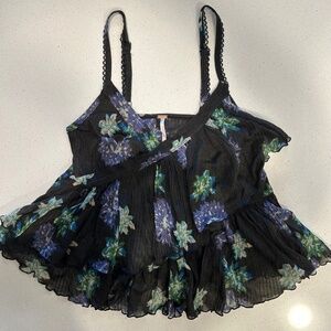 Free People Flowy Tank Top - Never Worn
